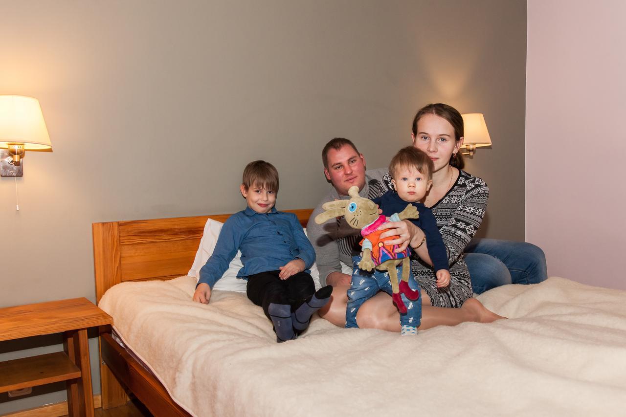 Pesa Hotel Põlva Zimmer foto